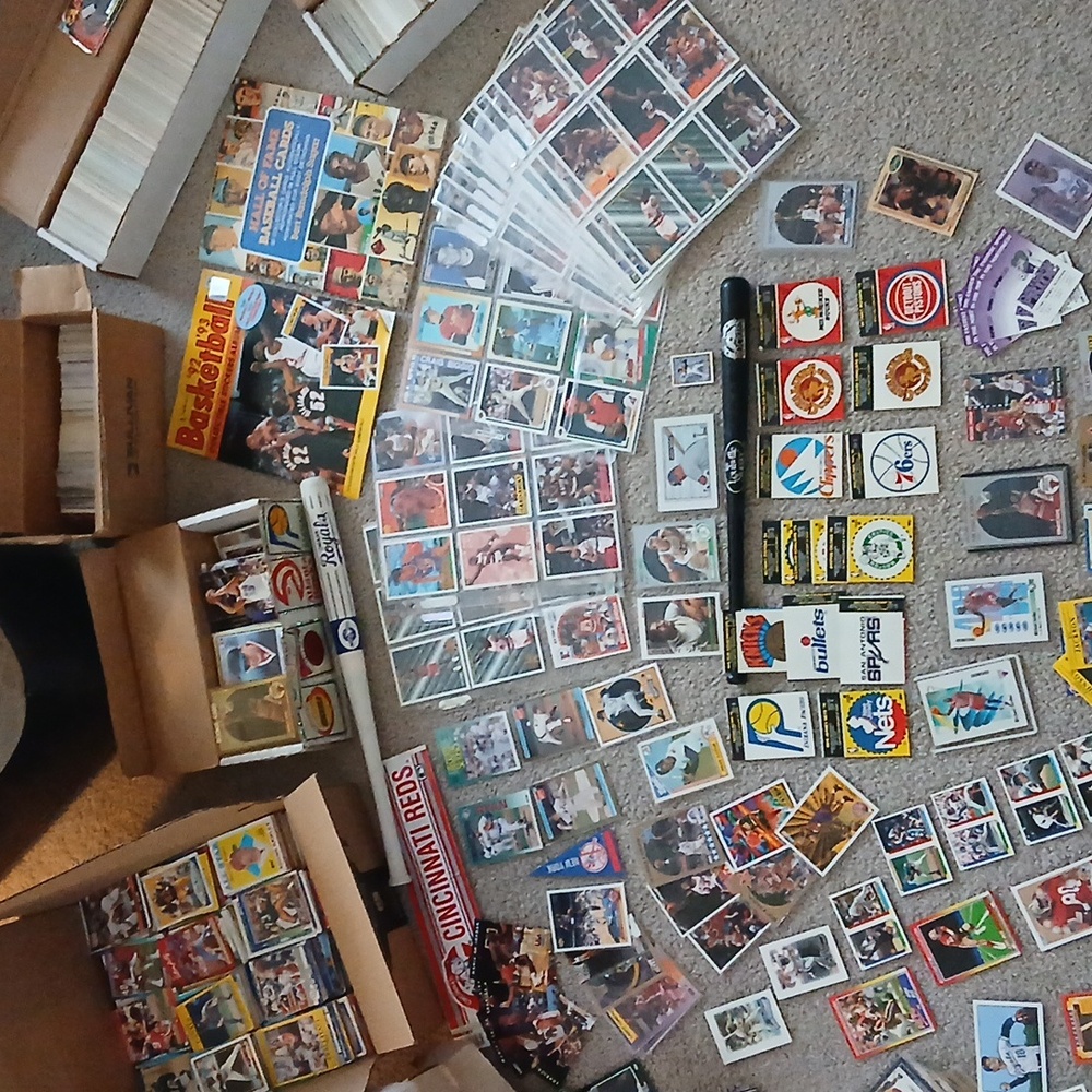 Amazing Collection Of Vintage Baseball Cards